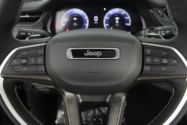 New 2026 Jeep Grand Cherokee Limited image 15