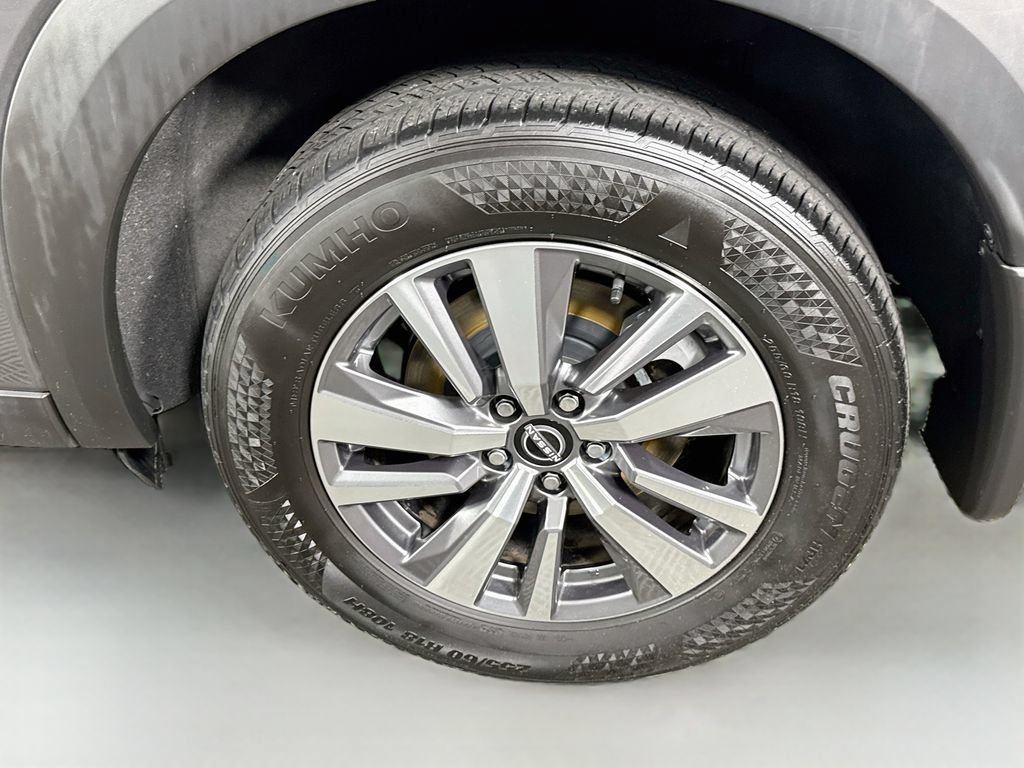 Used 2022 Nissan Pathfinder SL AWD/4WD image 36