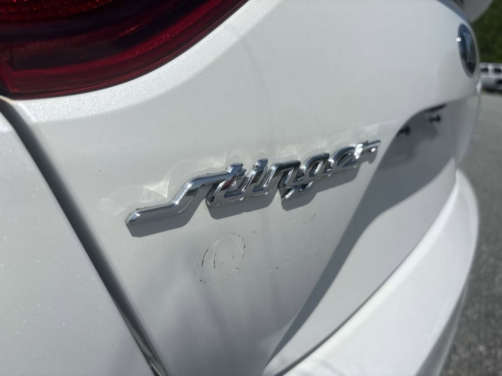 Used 2018 Kia Stinger GT1 RWD image 31