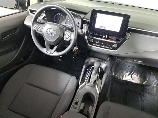 Used 2025 Toyota Corolla LE image 15