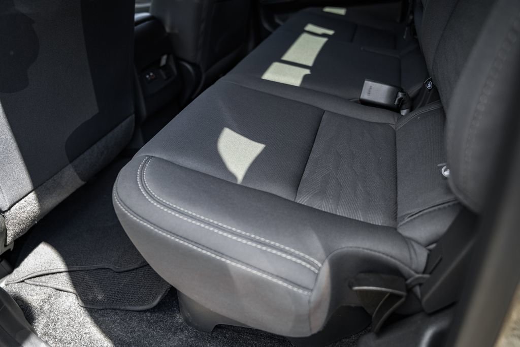 Used 2024 Nissan Frontier SV w/ Technology Package image 27