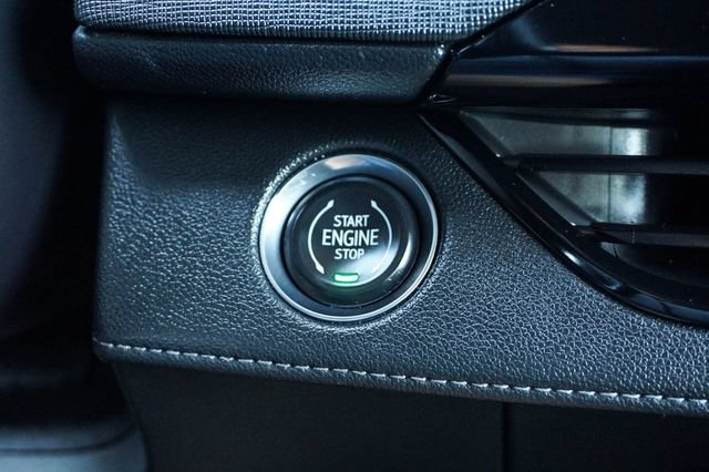 Used 2025 Buick Enclave Preferred FWD image 27