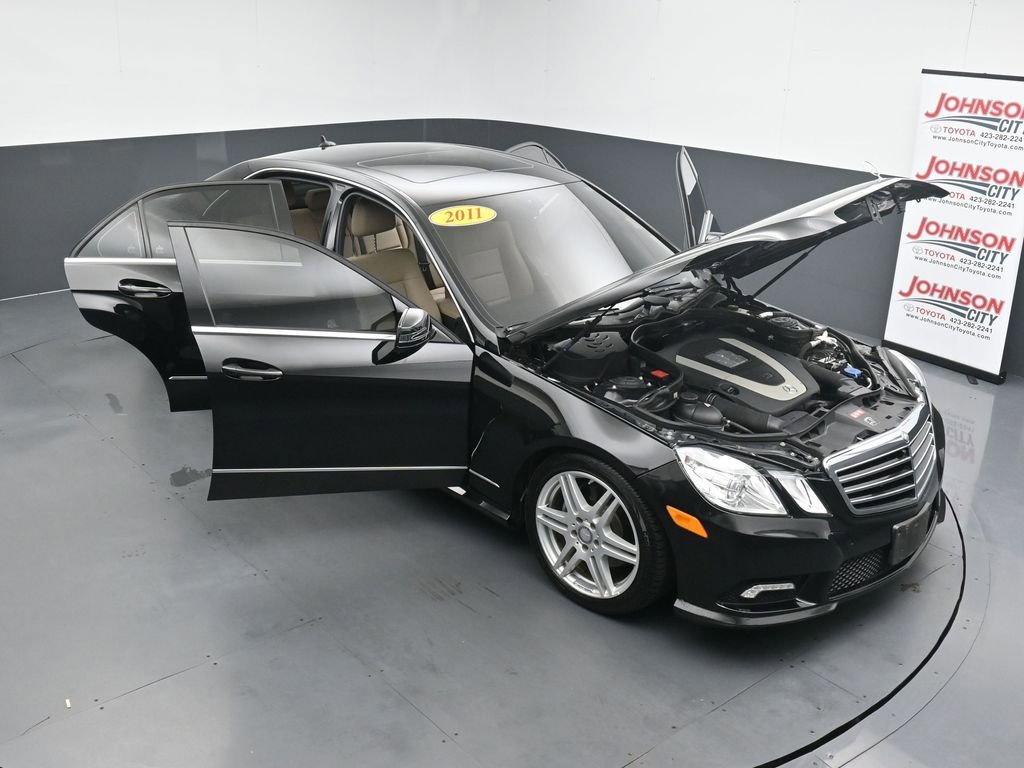 Used 2011 Mercedes-Benz E 350 Sedan image 39
