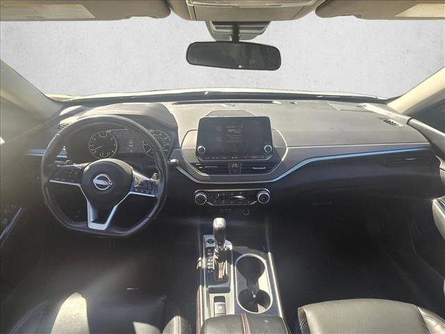 Used 2024 Nissan Altima 2.5 SR AWD/4WD image 15