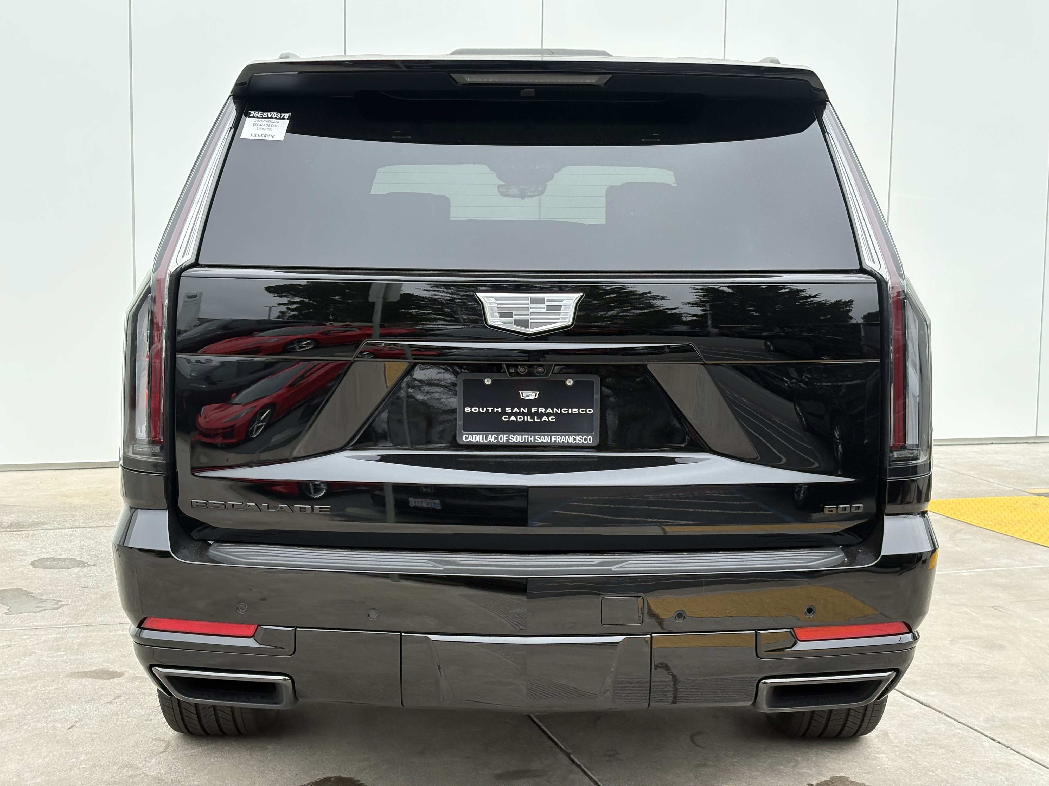 New 2026 Cadillac Escalade ESV Platinum Sport w/ LPO, ONYX Package AWD/4WD image 8