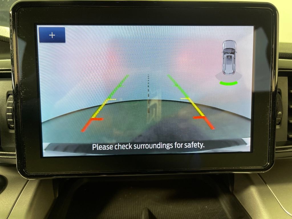 Used 2021 Ford Explorer XLT image 23