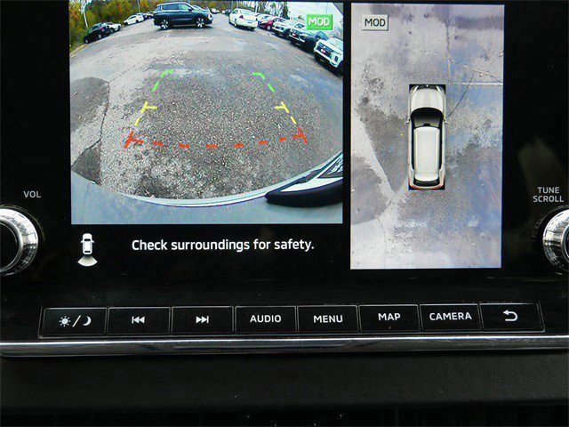 Used 2025 Mitsubishi Outlander SEL image 28