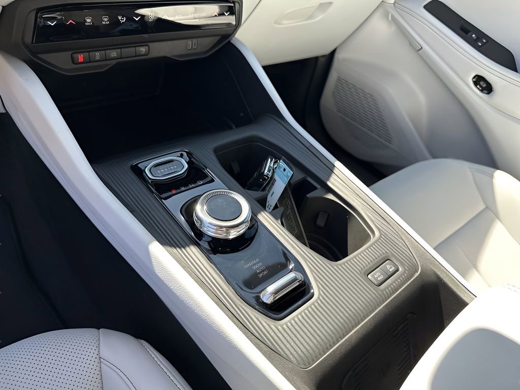 New 2026 Jeep Cherokee Limited AWD/4WD image 38