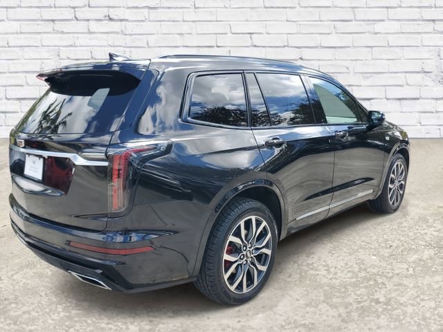 Certified 2023 Cadillac XT6 Sport w/ Technology Package image 4
