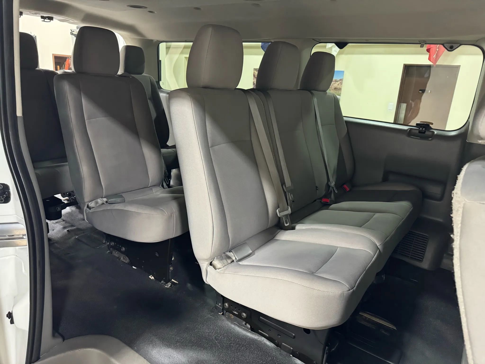 Used 2018 Nissan NV 3500 S image 29
