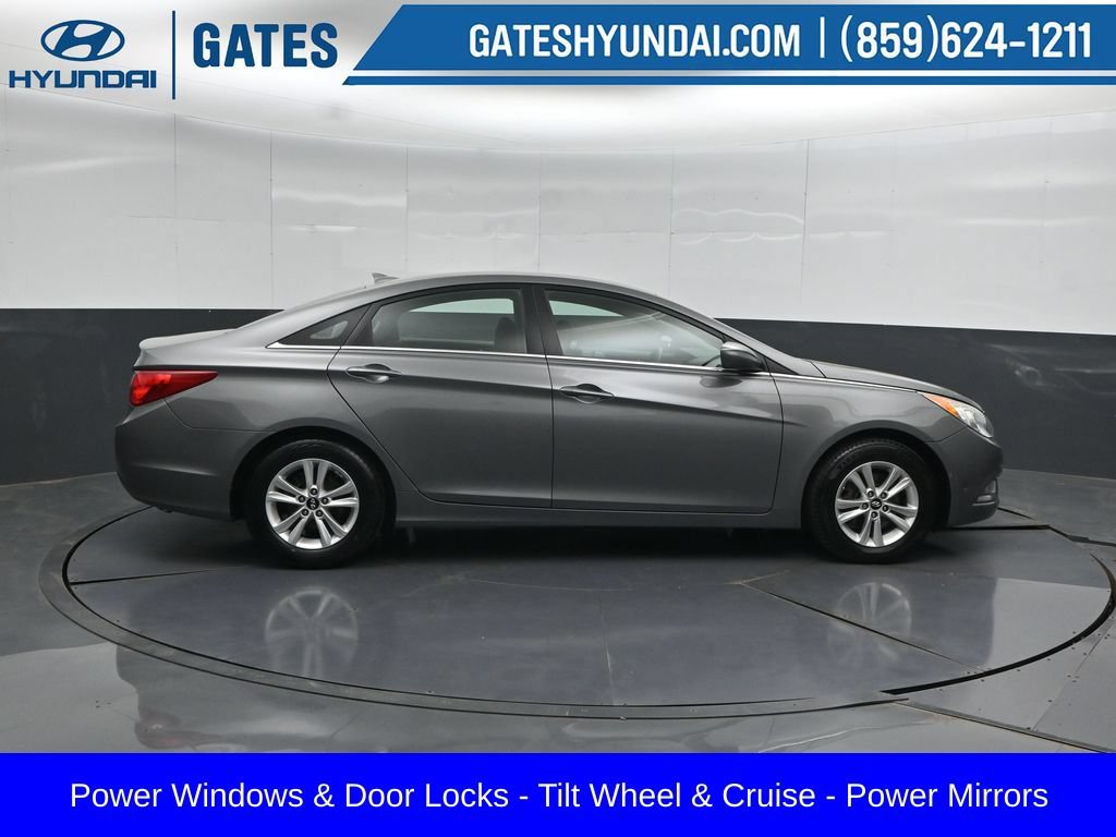 Used 2013 Hyundai Sonata GLS w/ Popular Equipment Pkg FWD image 3
