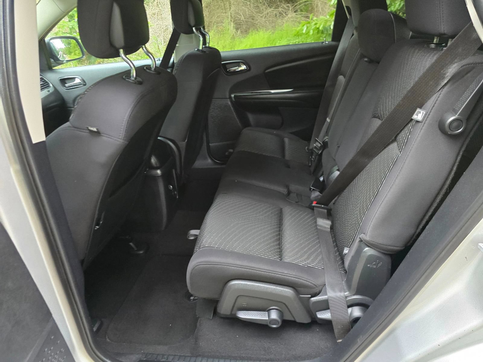 Used 2013 Dodge Journey SXT w/ Flexible Seating Group FWD image 19