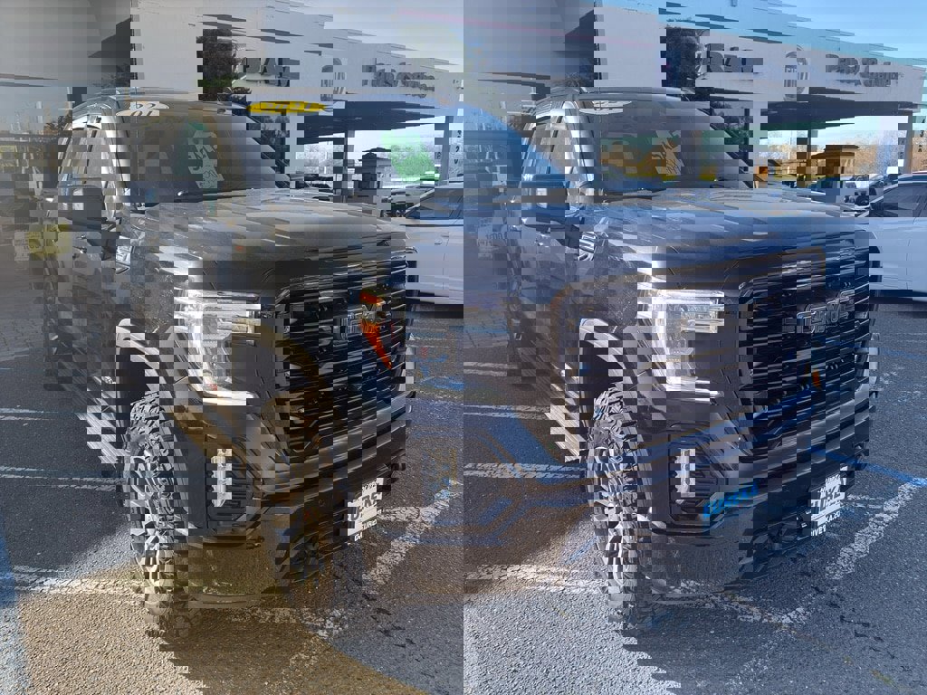 Used 2021 GMC Sierra 1500 AT4 w/ Technology Package image 30