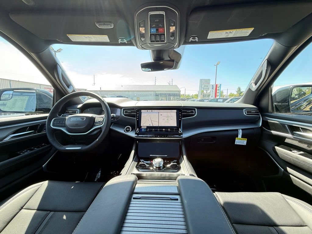 New 2026 Jeep Grand Wagoneer Limited AWD/4WD image 33