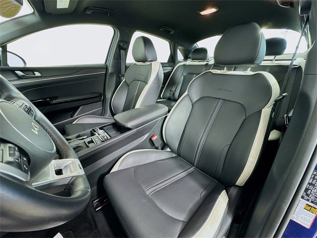 Used 2025 Kia K5 GT-Line image 11
