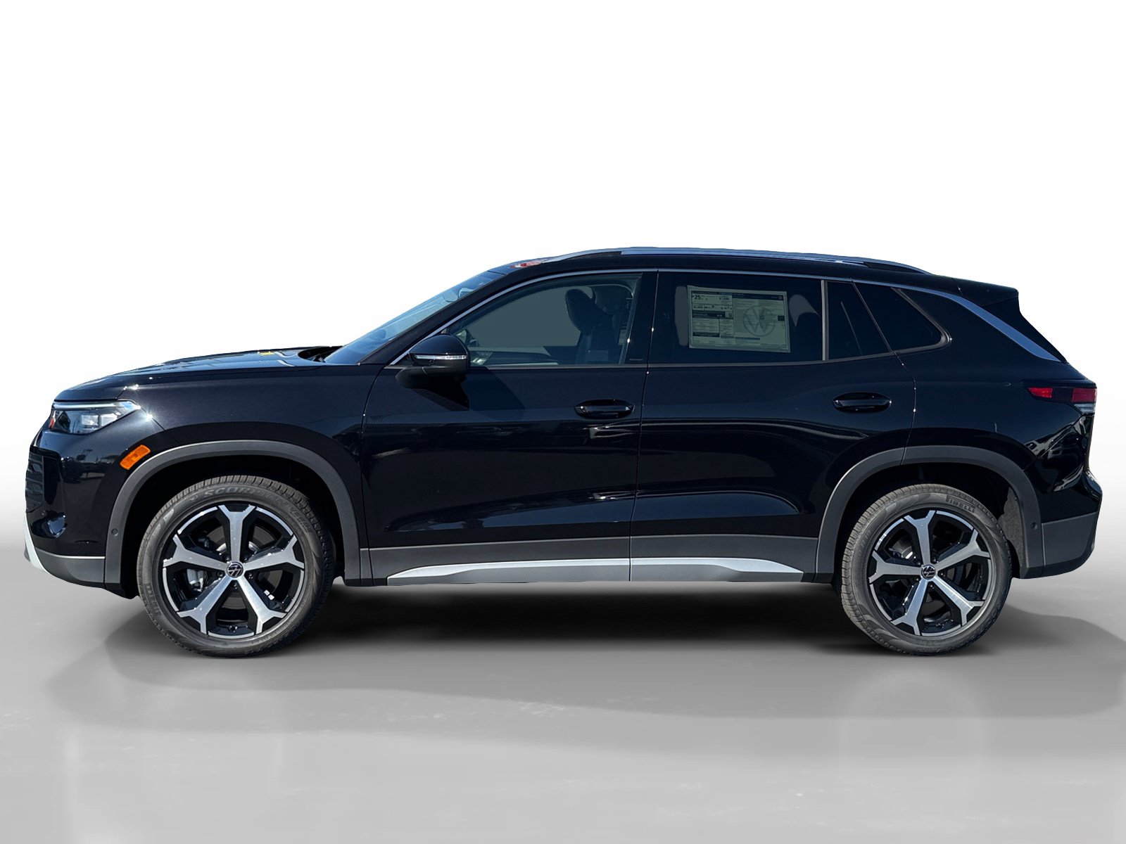 New 2026 Volkswagen Tiguan SE AWD/4WD image 2