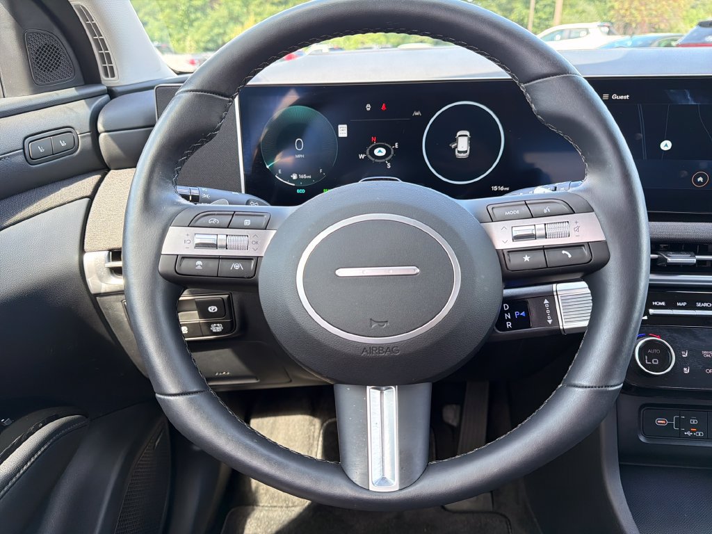 Certified 2025 Hyundai Elantra SEL FWD image 15