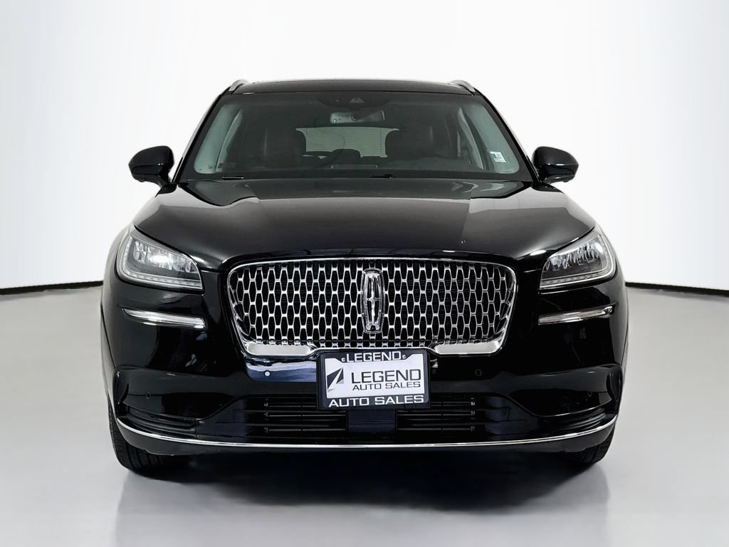 Used 2022 Lincoln Corsair AWD w/ Premium Package image 2