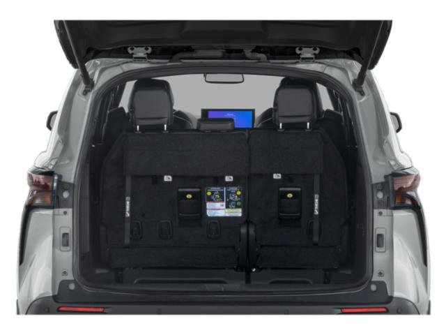 New 2026 Toyota Sienna XLE Woodland Edition AWD/4WD image 10