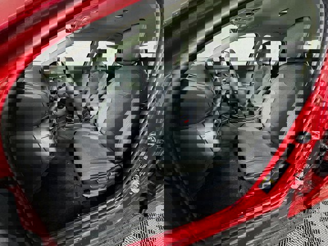 New 2025 Kia K4 LXS image 19