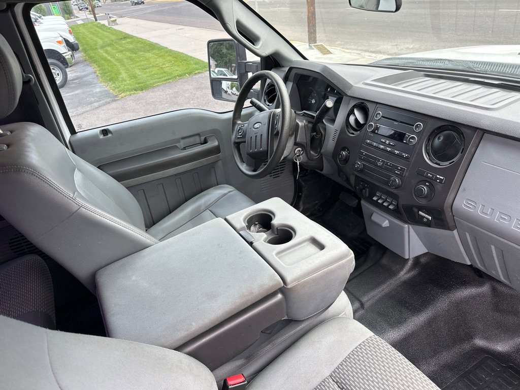 Used 2014 Ford F250 XL w/ XL Value Package image 7