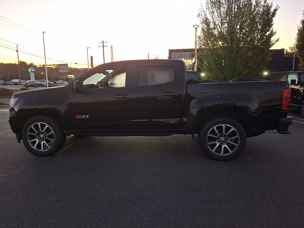 Used 2021 Chevrolet Colorado Z71 w/ Z71 Midnight Edition image 6