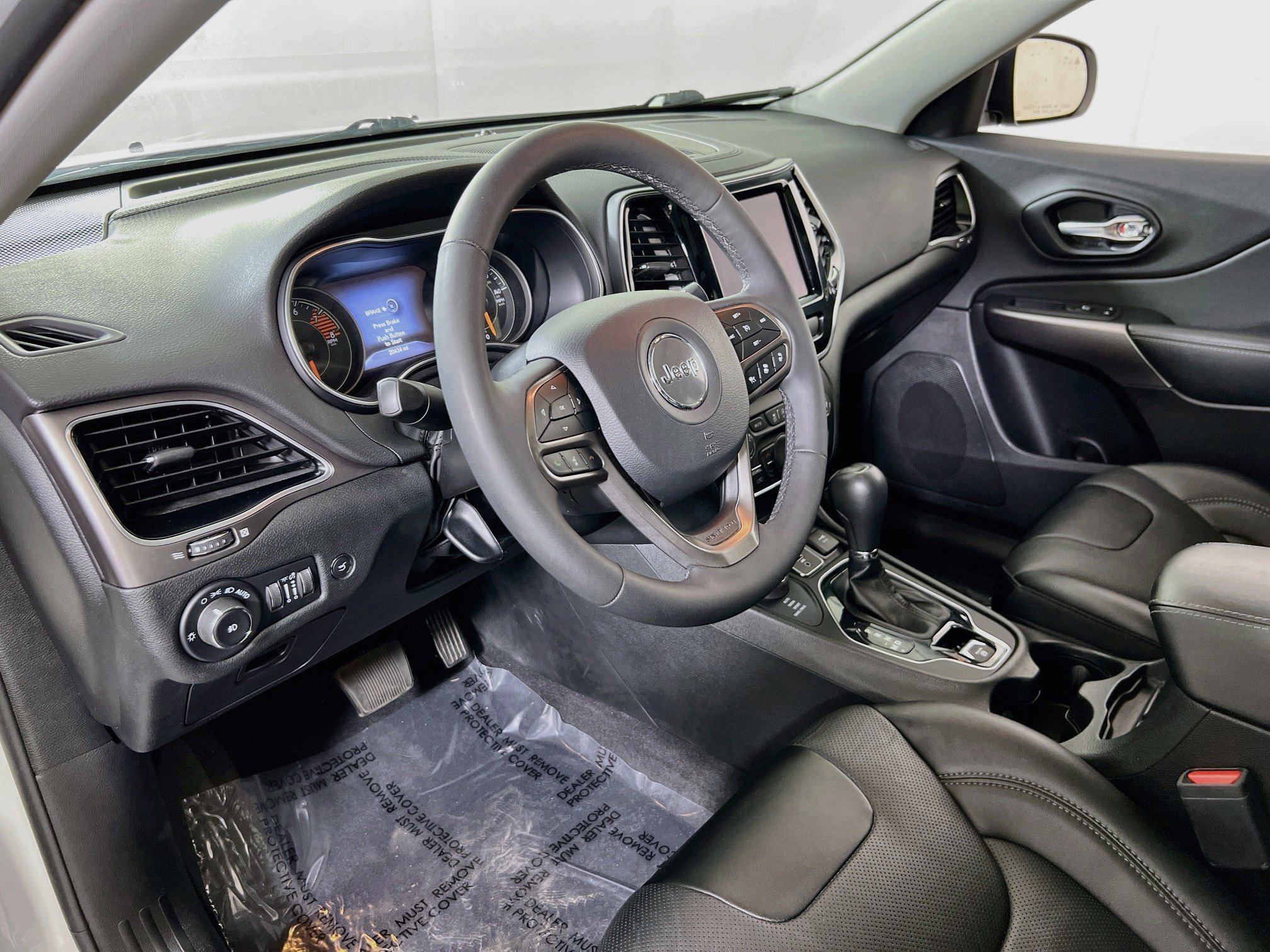 Used 2022 Jeep Cherokee Limited w/ Elite Package image 9