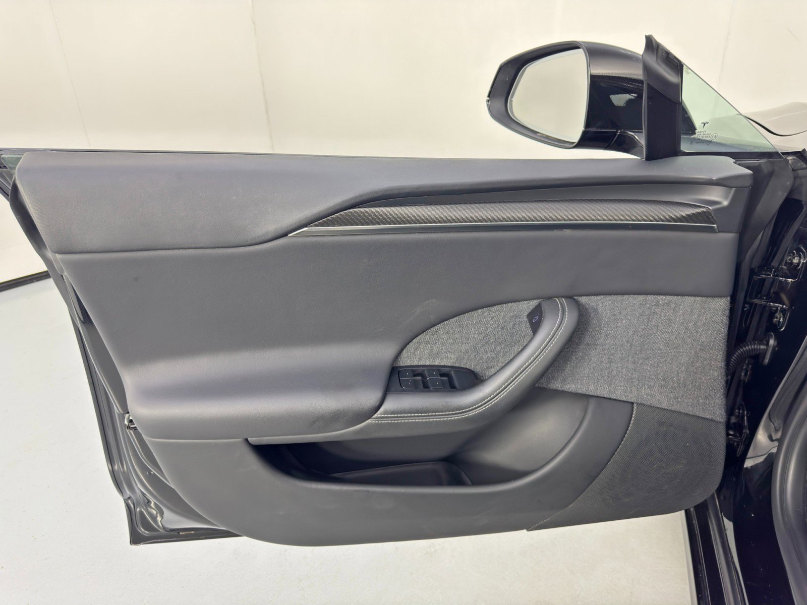 Used 2021 Tesla Model S Plaid image 46