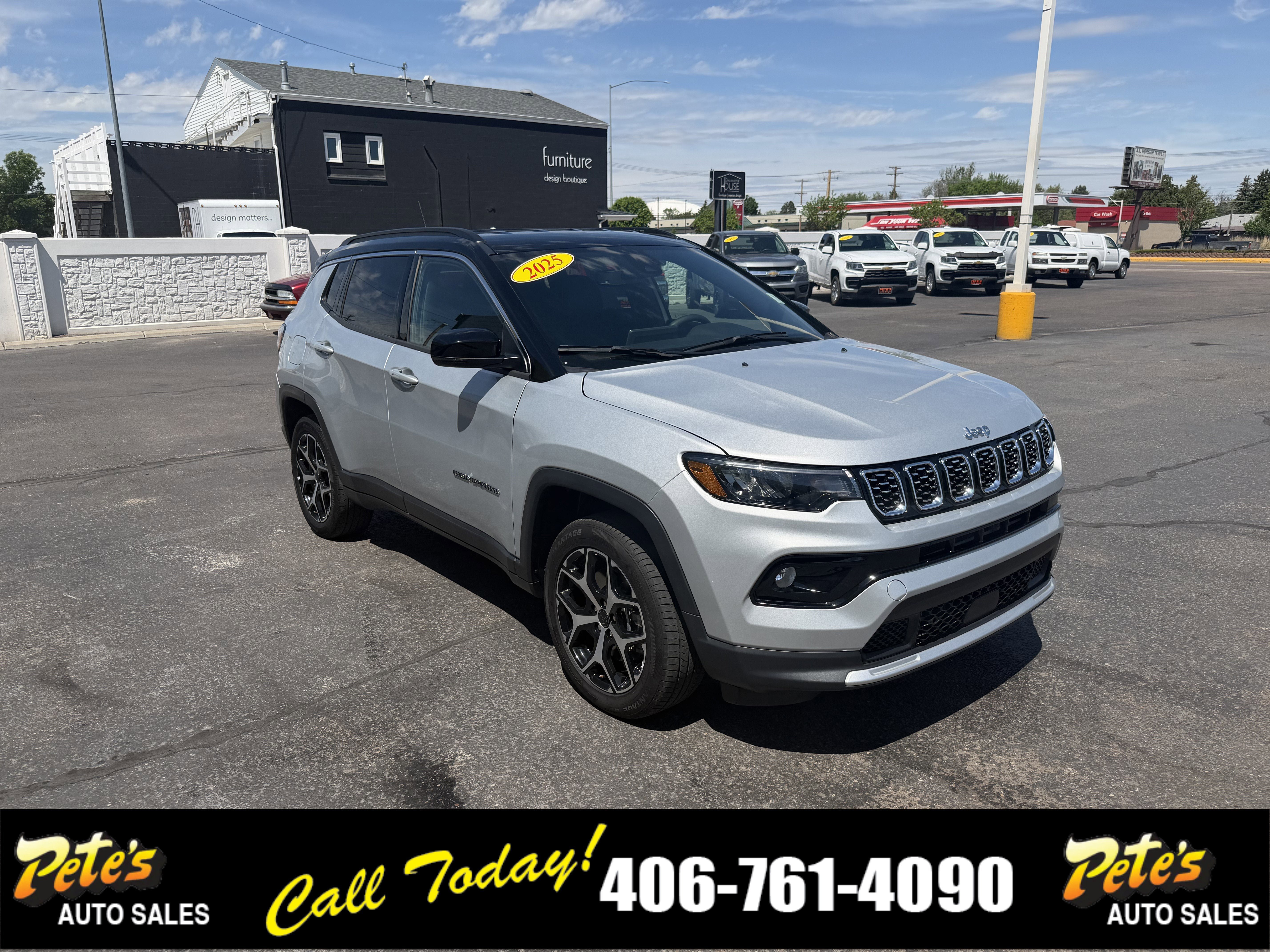 Used 2025 Jeep Compass Limited AWD/4WD image 6