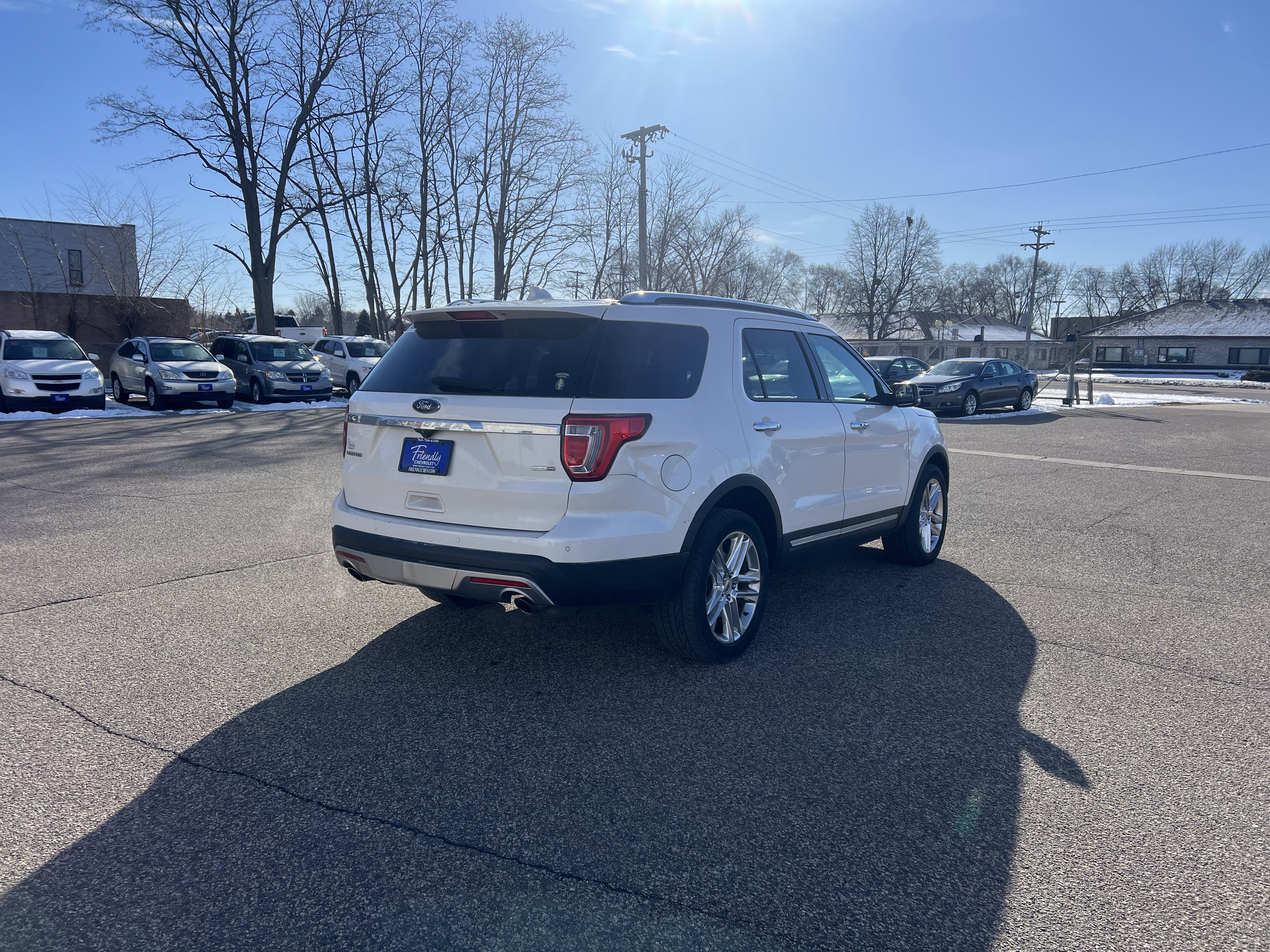 Used 2016 Ford Explorer Limited image 9