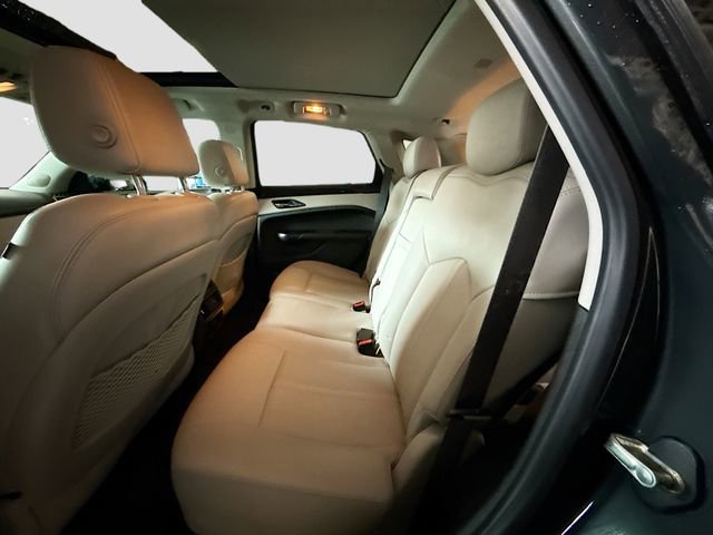 Used 2016 Cadillac SRX Luxury w/ Driver Awareness Package image 25