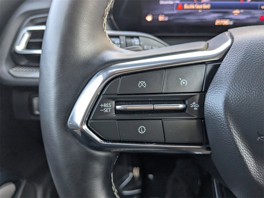 Certified 2025 Chevrolet Traverse LT image 21