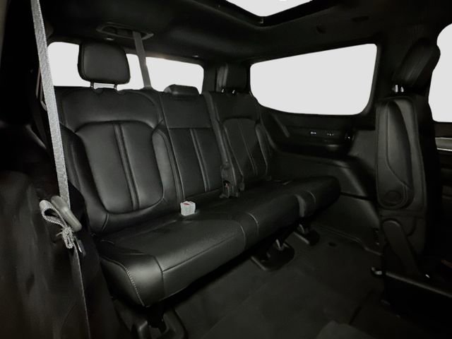 New 2026 Jeep Grand Wagoneer Limited image 31