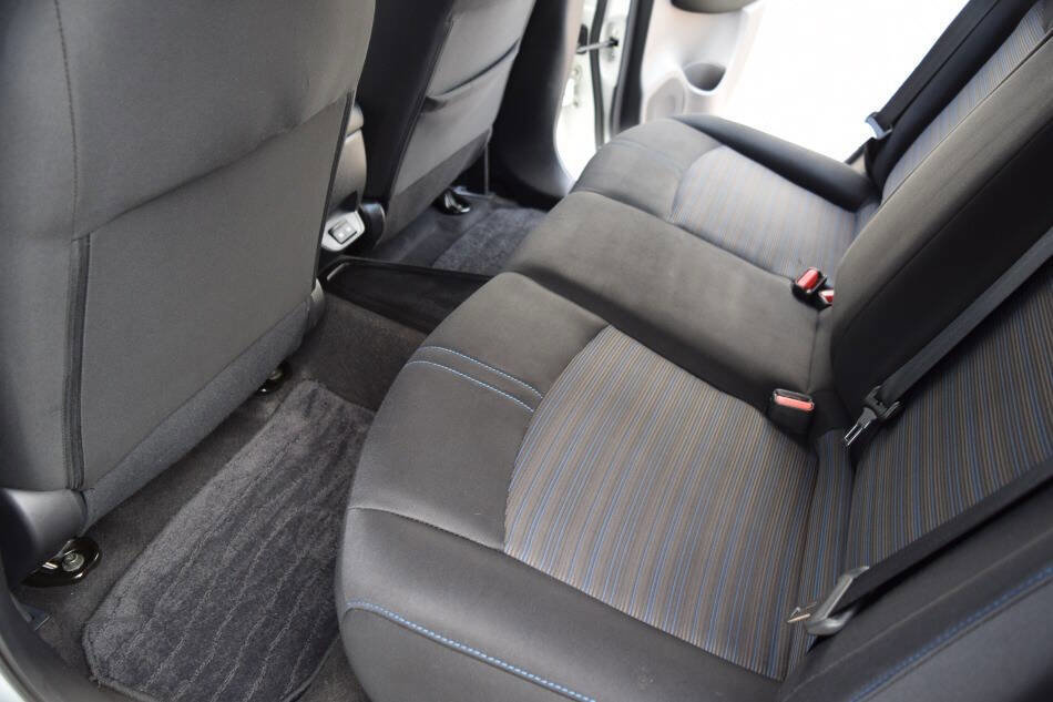 Used 2022 Nissan Leaf SV image 44