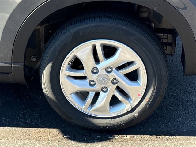 New 2026 Hyundai Venue SE image 5