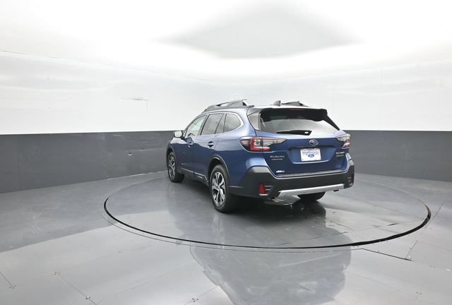 Used 2022 Subaru Outback Touring XT AWD/4WD image 5