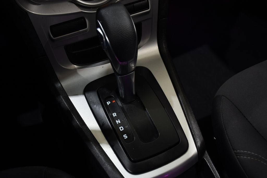 Used 2018 Ford Fiesta SE image 25