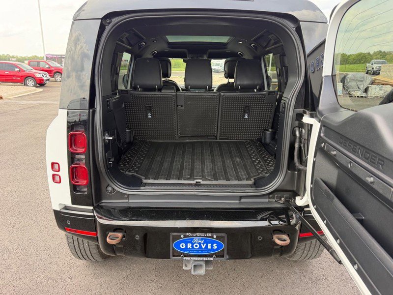 Used 2022 Land Rover Defender 110 X-Dynamic HSE AWD/4WD image 7