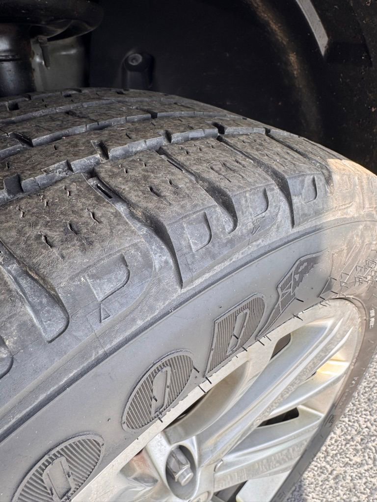 Used 2018 Ford Explorer Limited image 33