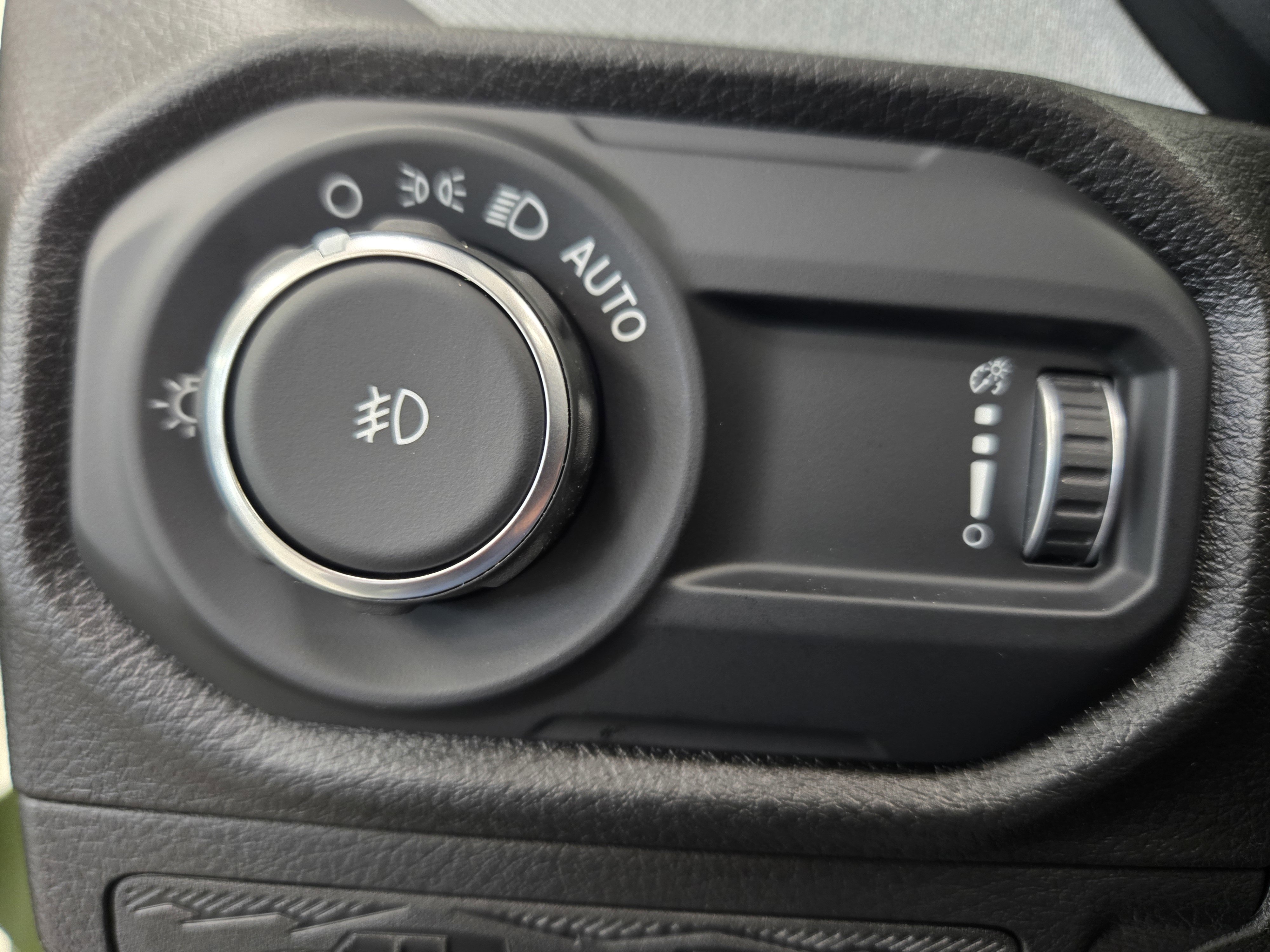 New 2025 Jeep Wrangler Unlimited Sport image 8