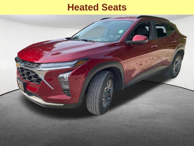 Used 2025 Chevrolet Trax LT w/ LT Convenience Package FWD image 6