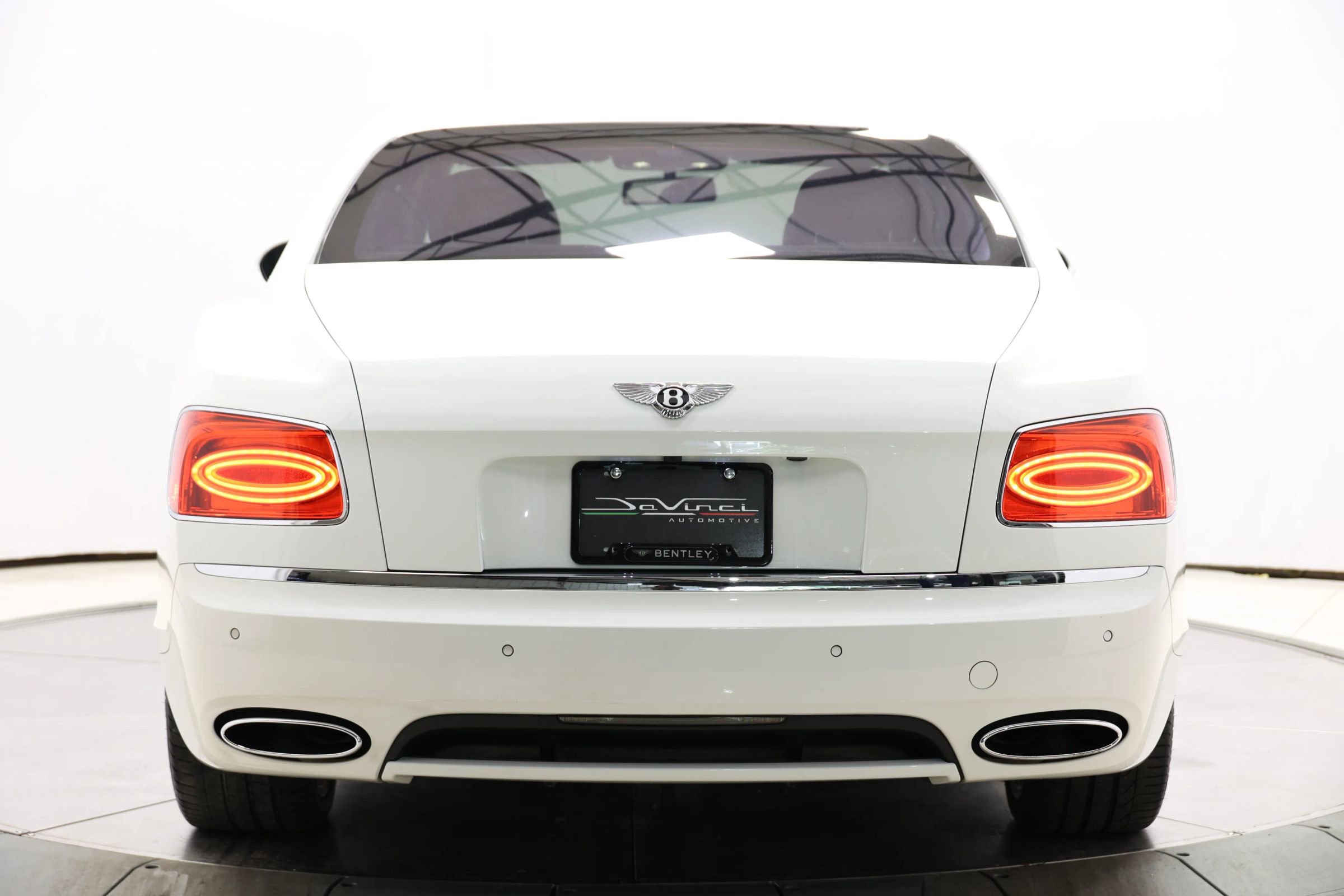 Used 2014 Bentley Flying Spur W12 image 51