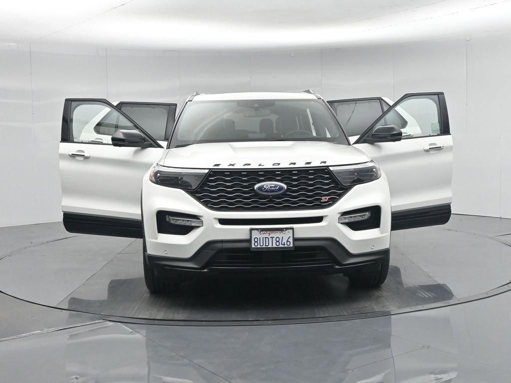 Used 2020 Ford Explorer ST w/ Premium Technology Package image 36