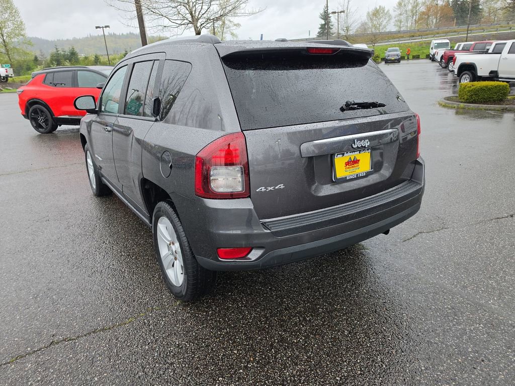 Used 2017 Jeep Compass Sport w/ Power Value Group AWD/4WD image 4