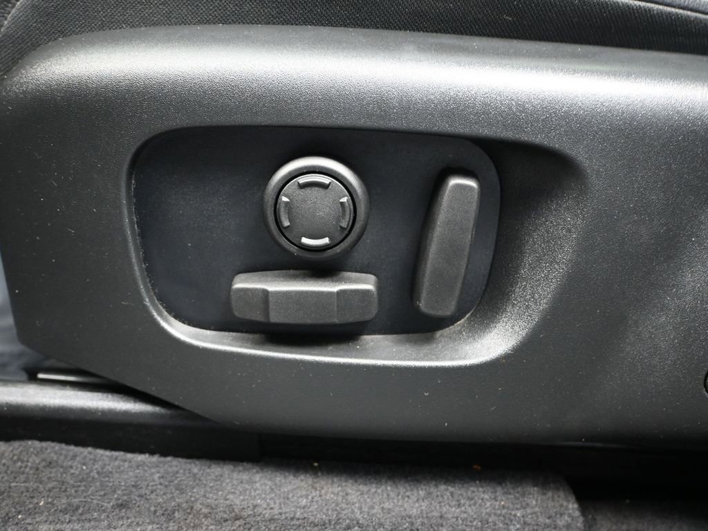 Used 2023 Land Rover Range Rover Velar R-Dynamic S AWD/4WD image 22