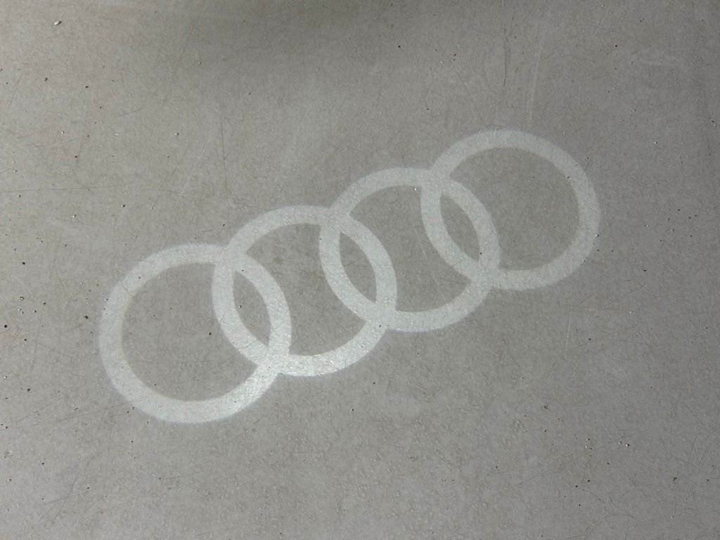 Used 2023 Audi Q8 Premium AWD/4WD image 15