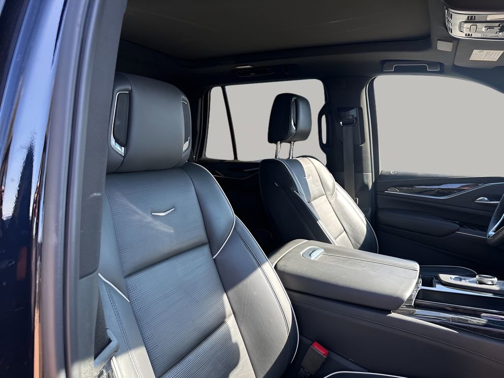 Used 2023 Cadillac Escalade Sport image 15