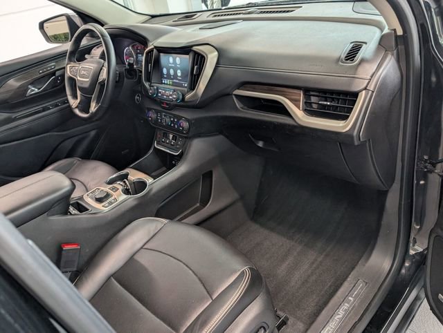 Used 2018 GMC Terrain Denali w/ Advanced Safety Package image 13