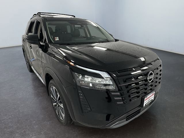 New 2026 Nissan Pathfinder Platinum