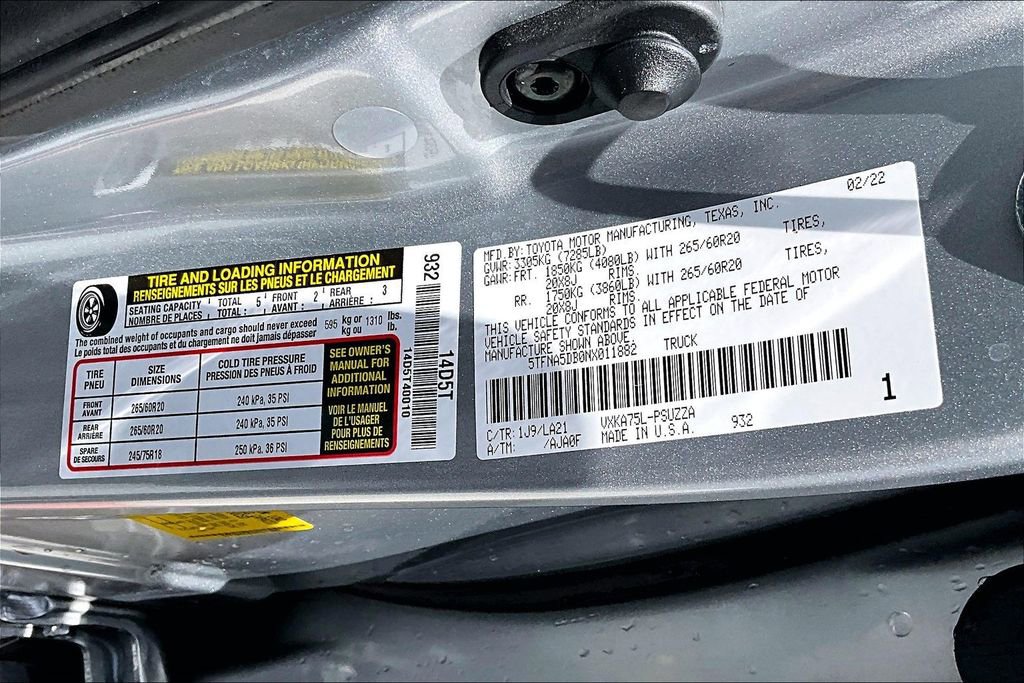 Used 2022 Toyota Tundra Platinum w/ Advanced Package AWD/4WD image 20